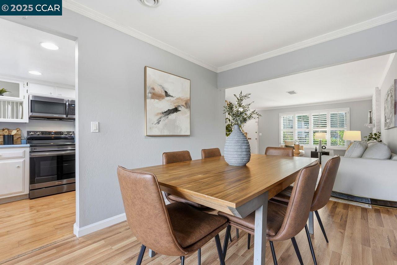 Moraga, California, 94556, United States, 2 Bedrooms Bedrooms, ,1 BathroomBathrooms,Residential,For Sale,1994514