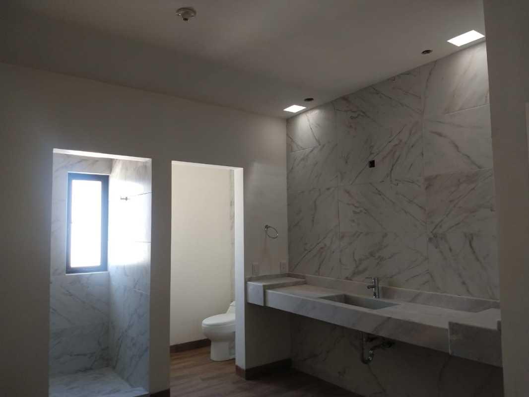 CERRADA JUNCO, Torreón, Coahuila de Zaragoza, 27023, Mexico, 3 Bedrooms Bedrooms, ,3 BathroomsBathrooms,Residential,For Sale,CERRADA JUNCO,1233813