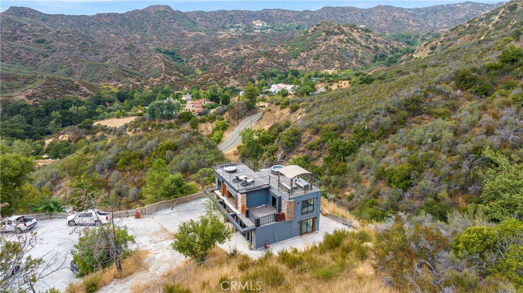 Calabasas, California, 91302, United States, 5 Bedrooms Bedrooms, ,3 BathroomsBathrooms,Residential,For Sale,1742769
