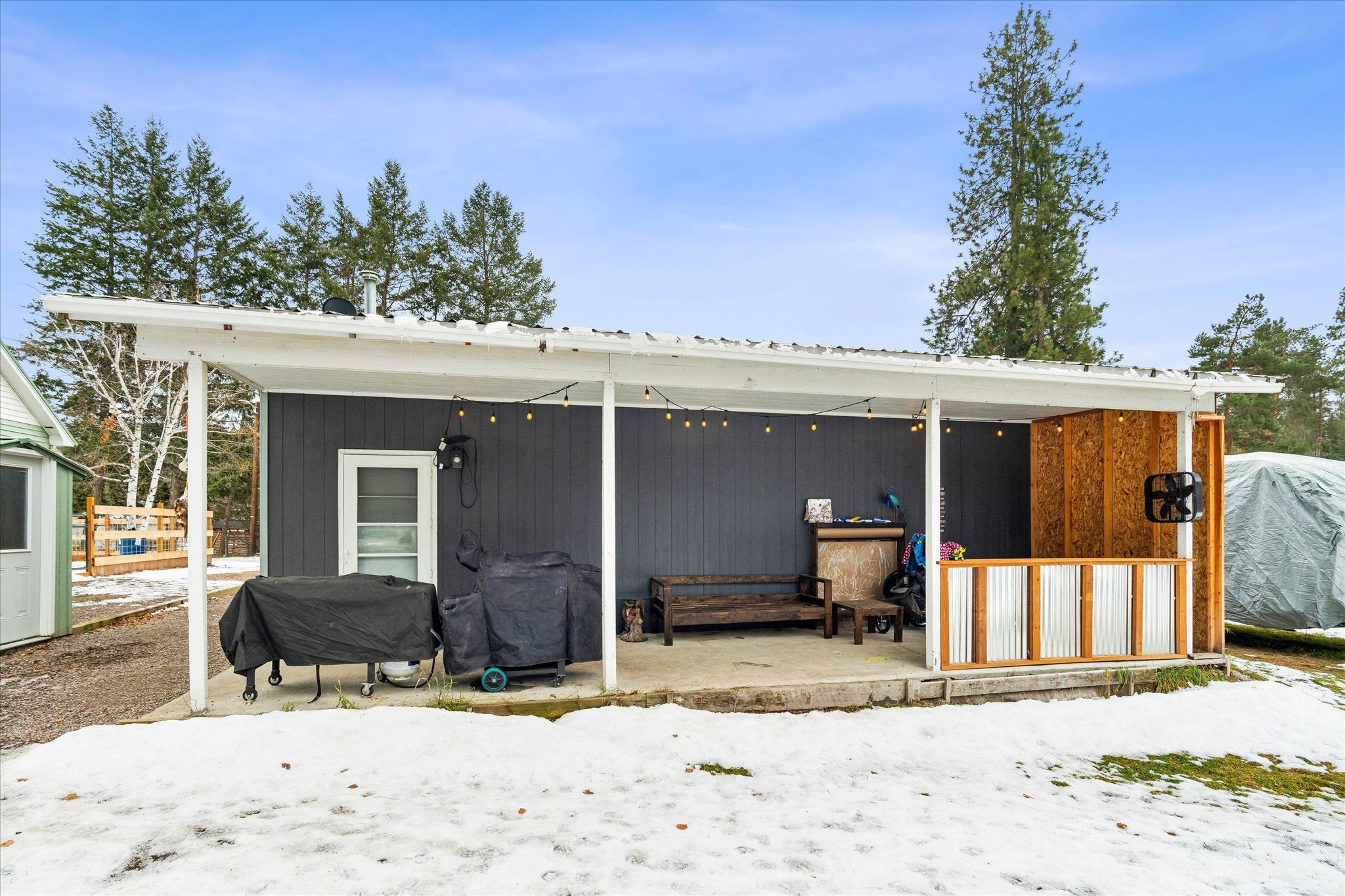 1985 Mt Highway 206, Columbia Falls, Montana, 59912, United States, 3 Bedrooms Bedrooms, ,1 BathroomBathrooms,Residential,For Sale,1985 Mt Highway 206,1672073