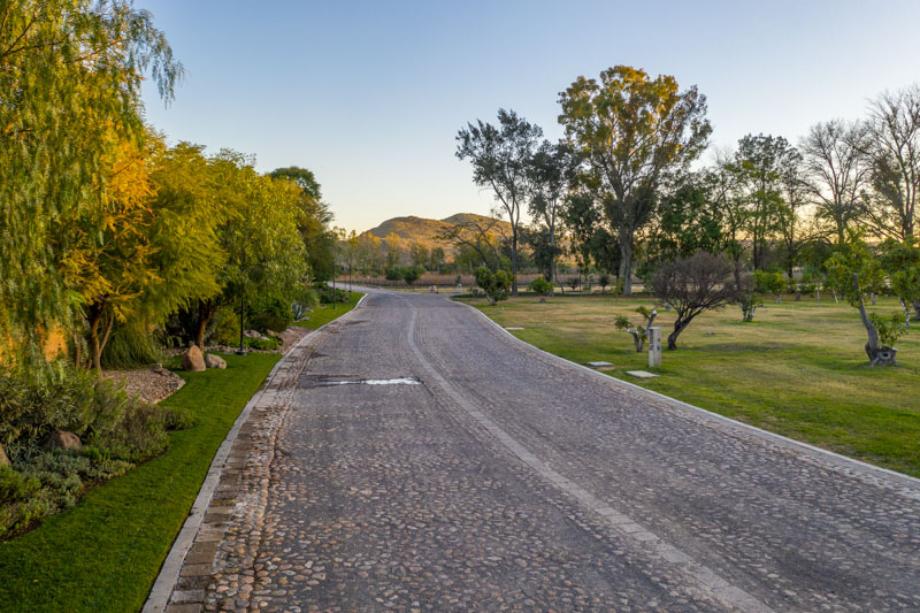 Manzana 2, San Miguel de Allende, Guanajuato, 37886, Mexico, 1 Bedroom Bedrooms, ,Residential,For Sale,Manzana 2,1612931