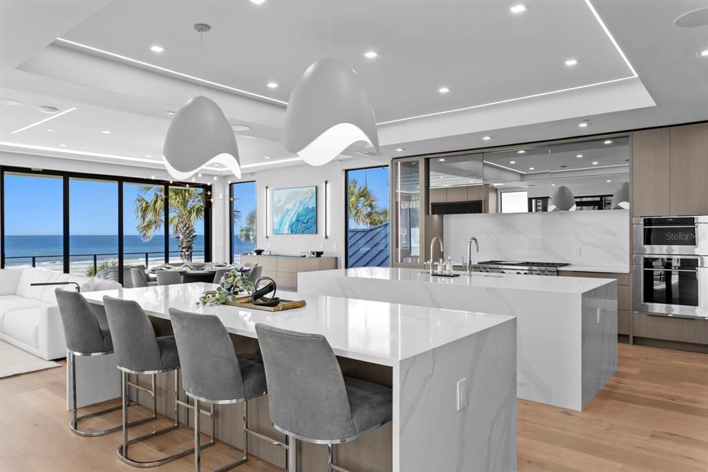 Indian Rocks Beach, Florida, 33785, United States, 8 Bedrooms Bedrooms, ,11 BathroomsBathrooms,Residential,For Sale,1997282