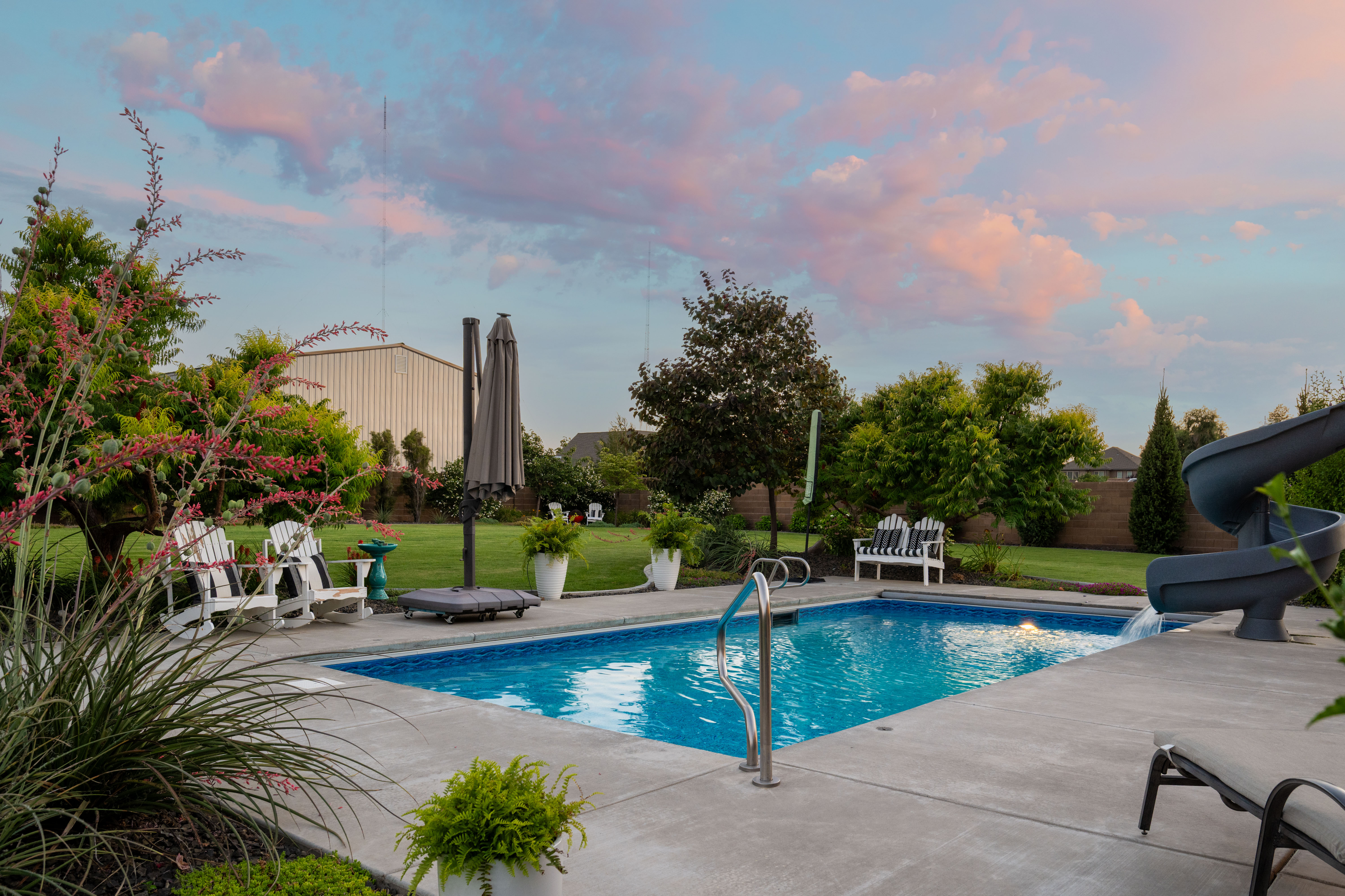  Pool, Double Primary suites, RV Parking - 物件實景