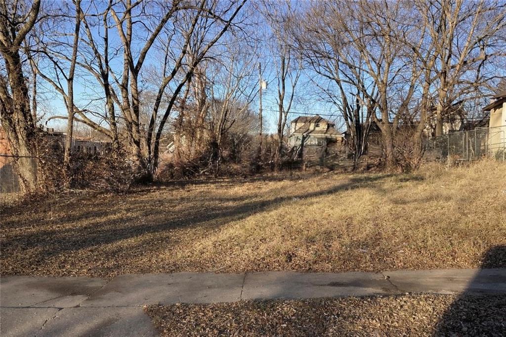 Denver Ave, Kansas City, MO 64127