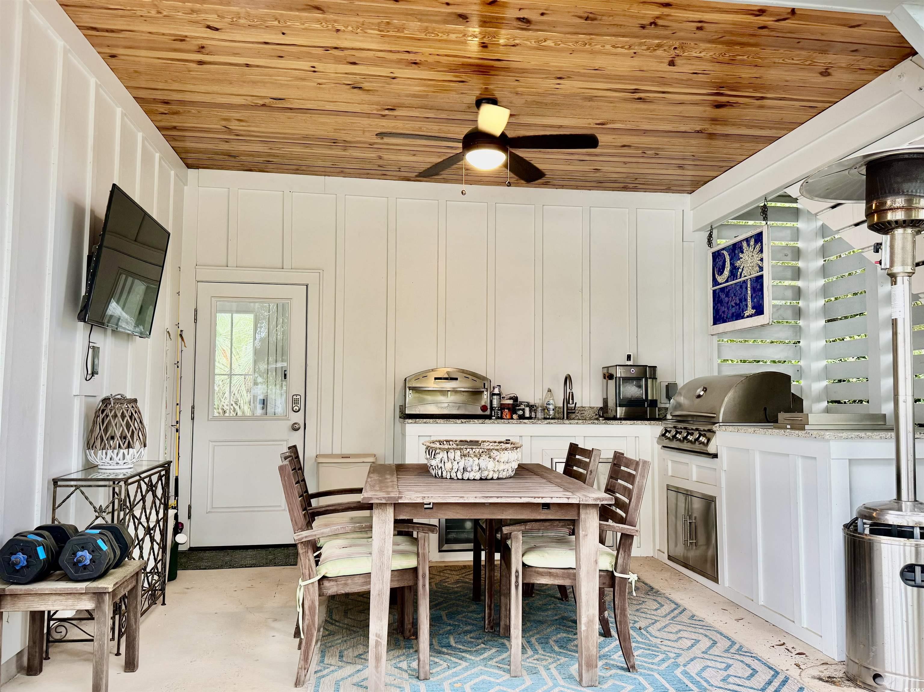 Murrells Inlet, South Carolina, 29576, United States, 4 Bedrooms Bedrooms, ,5 BathroomsBathrooms,Residential,For Sale,1848690