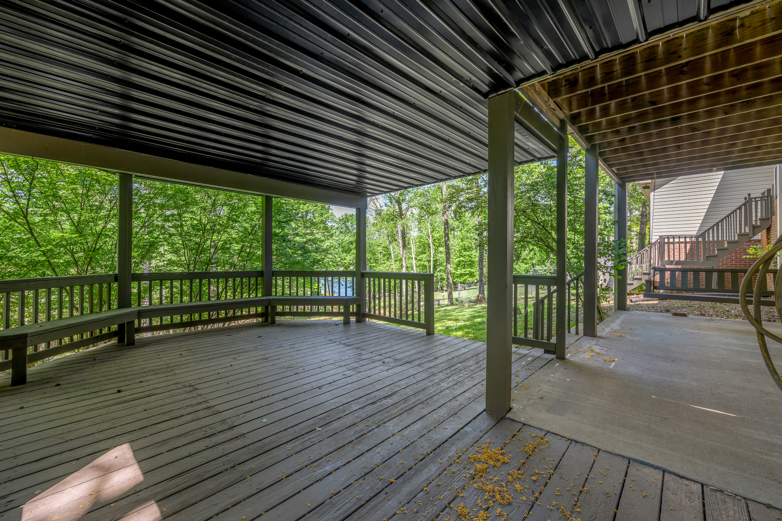  186 Hunter Drive - 物件實景