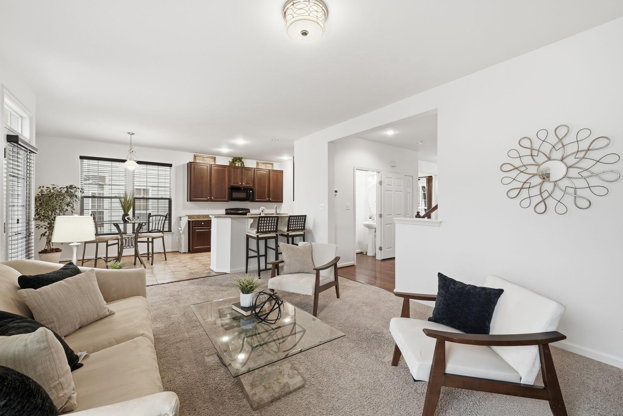 Woodbridge, Virginia, 22191, United States, 3 Bedrooms Bedrooms, ,3 BathroomsBathrooms,Residential,For Sale,2049196