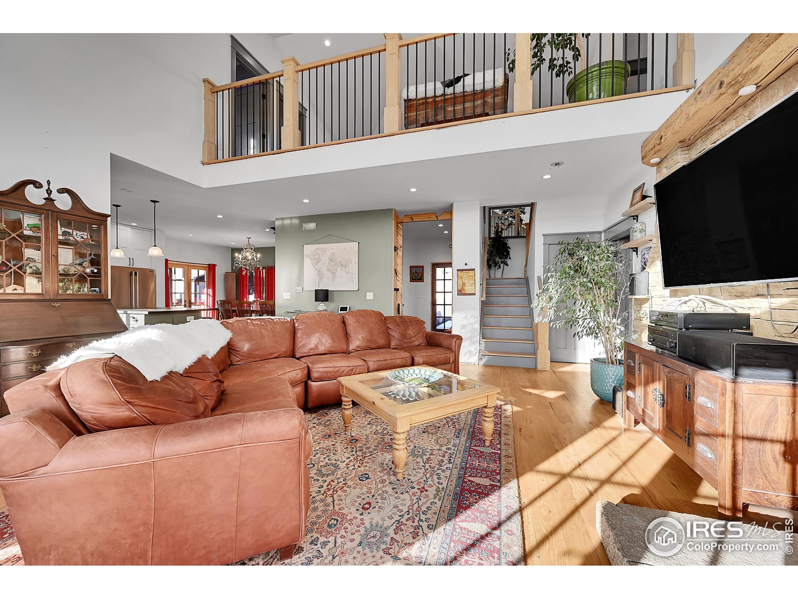 Lyons, Colorado, 80540, United States, 4 Bedrooms Bedrooms, ,2 BathroomsBathrooms,Residential,For Sale,1991914