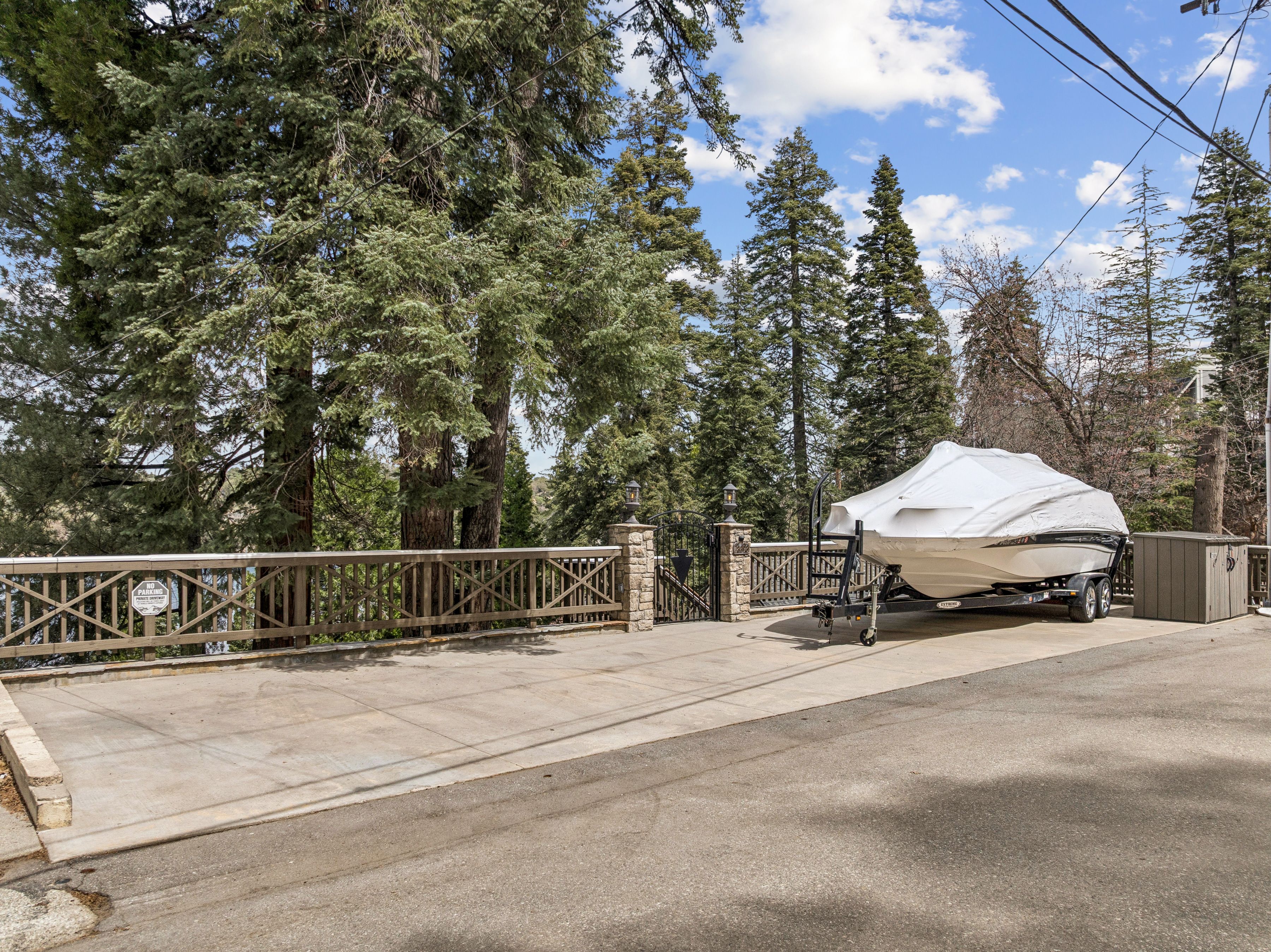  28898 Palisades Drive, Lake Arrowhead, CA 92352 - 物件實景