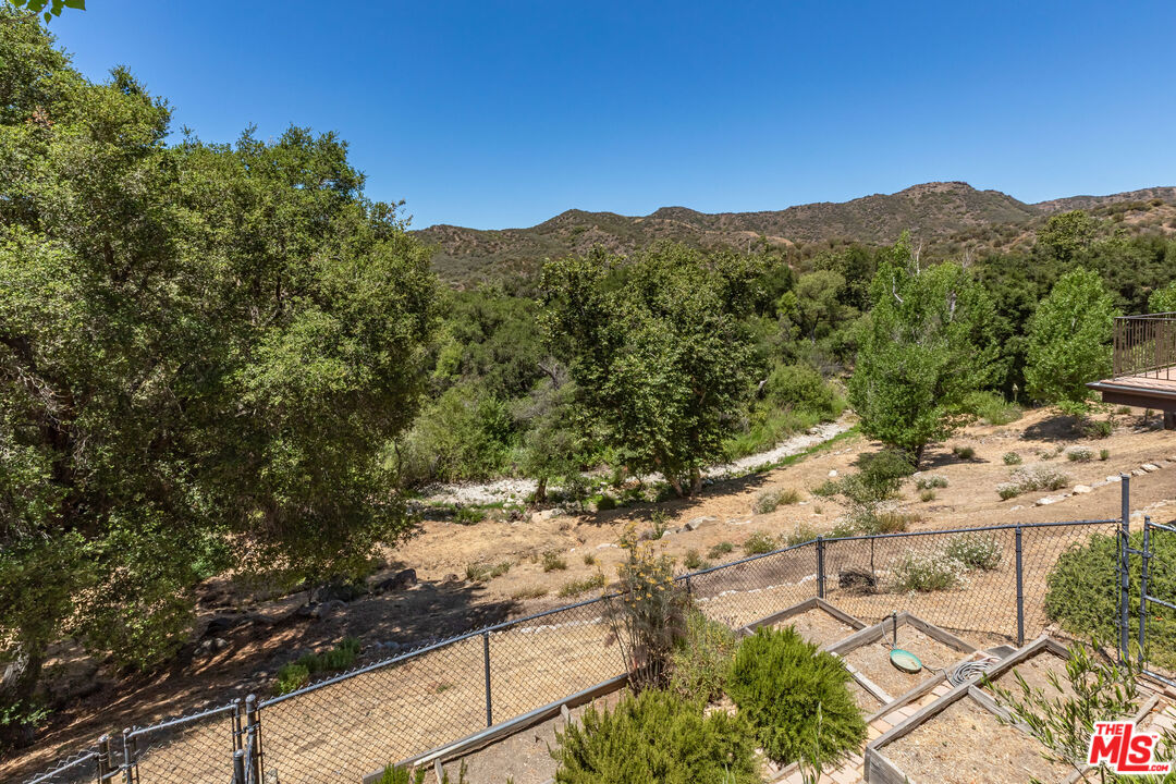 Calabasas, California, 91302, United States, 5 Bedrooms Bedrooms, ,4 BathroomsBathrooms,Residential,For Sale,1926275