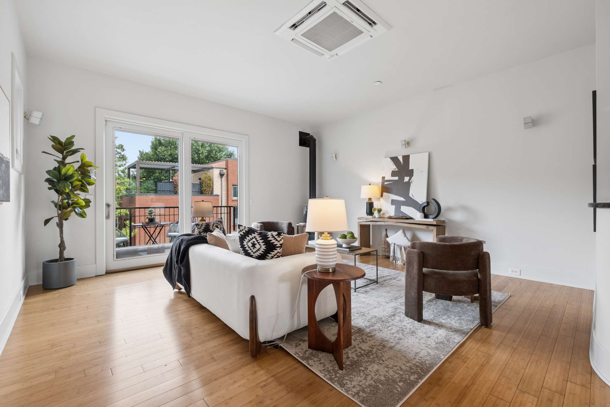  418 Van Buren St, Nashville, TN, 37208 - 物件實景