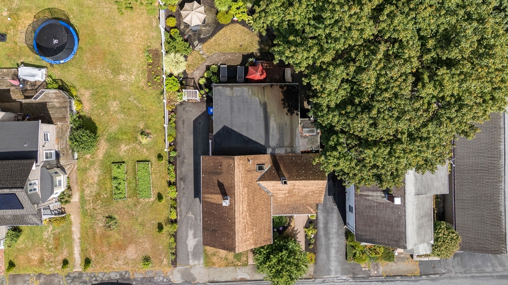 Maynard, Massachusetts, 01754, United States, 3 Bedrooms Bedrooms, ,2 BathroomsBathrooms,Residential,For Sale,1941830