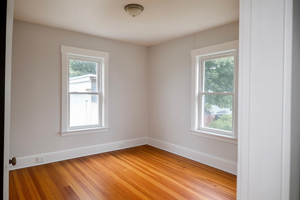 Fitchburg, Massachusetts, 01420, United States, 6 Bedrooms Bedrooms, ,3 BathroomsBathrooms,Residential,For Sale,1943341