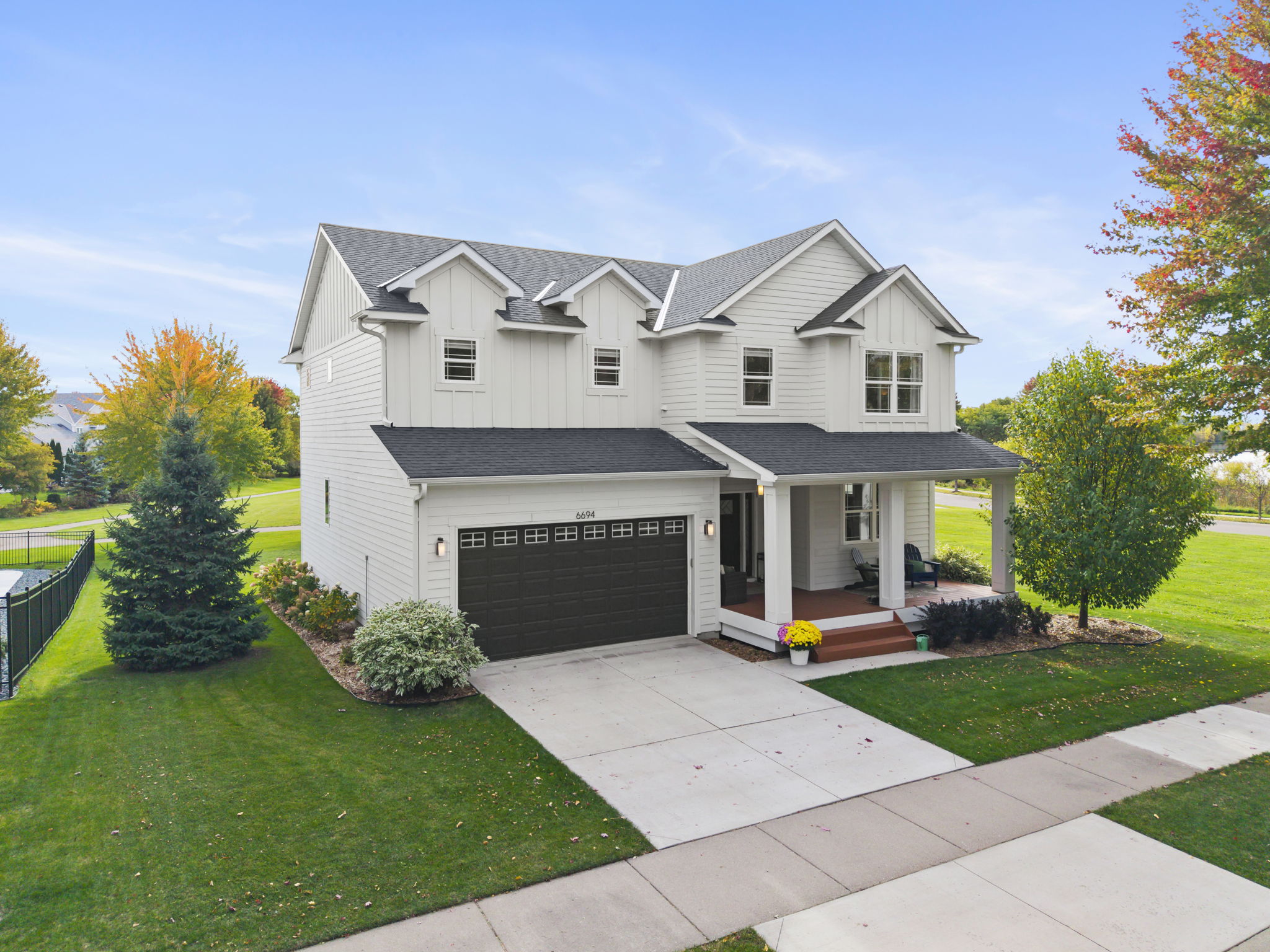  Contemporary Farmhouse Charm in Coveted Towne Lakes - 物件實景