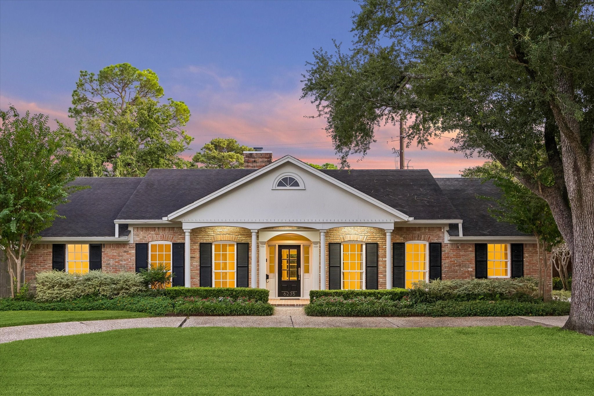  6235 Sugar Hill Drive - 物件實景