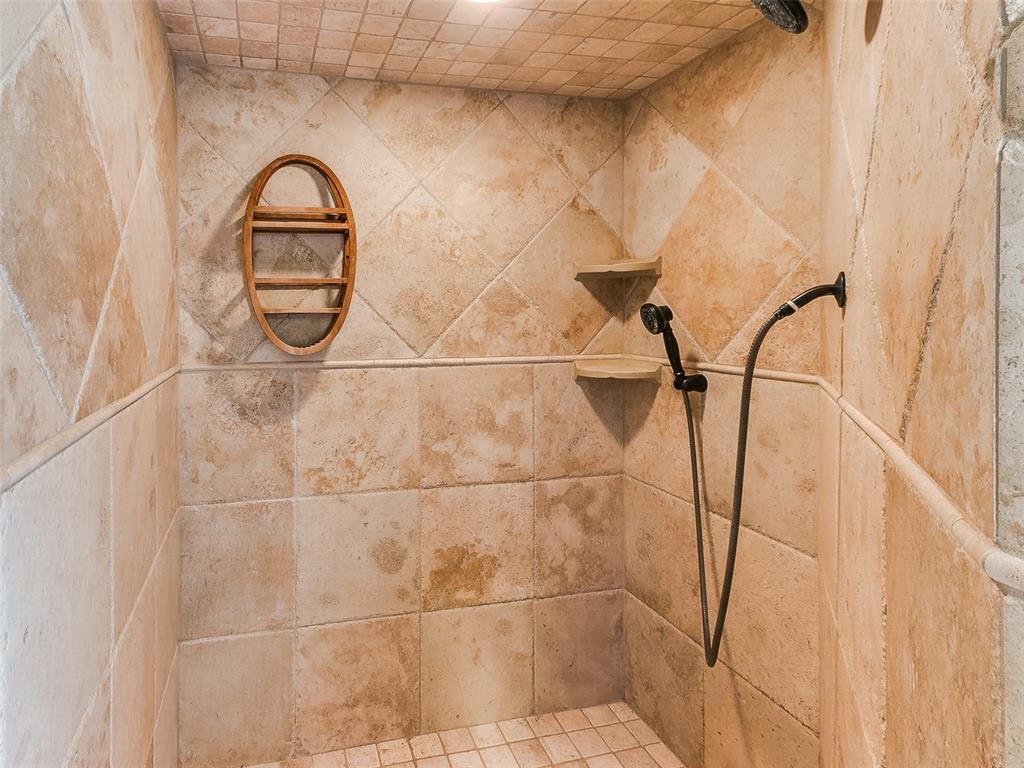 Choctaw, Oklahoma, 73020, United States, 4 Bedrooms Bedrooms, ,5 BathroomsBathrooms,Residential,For Sale,1978784