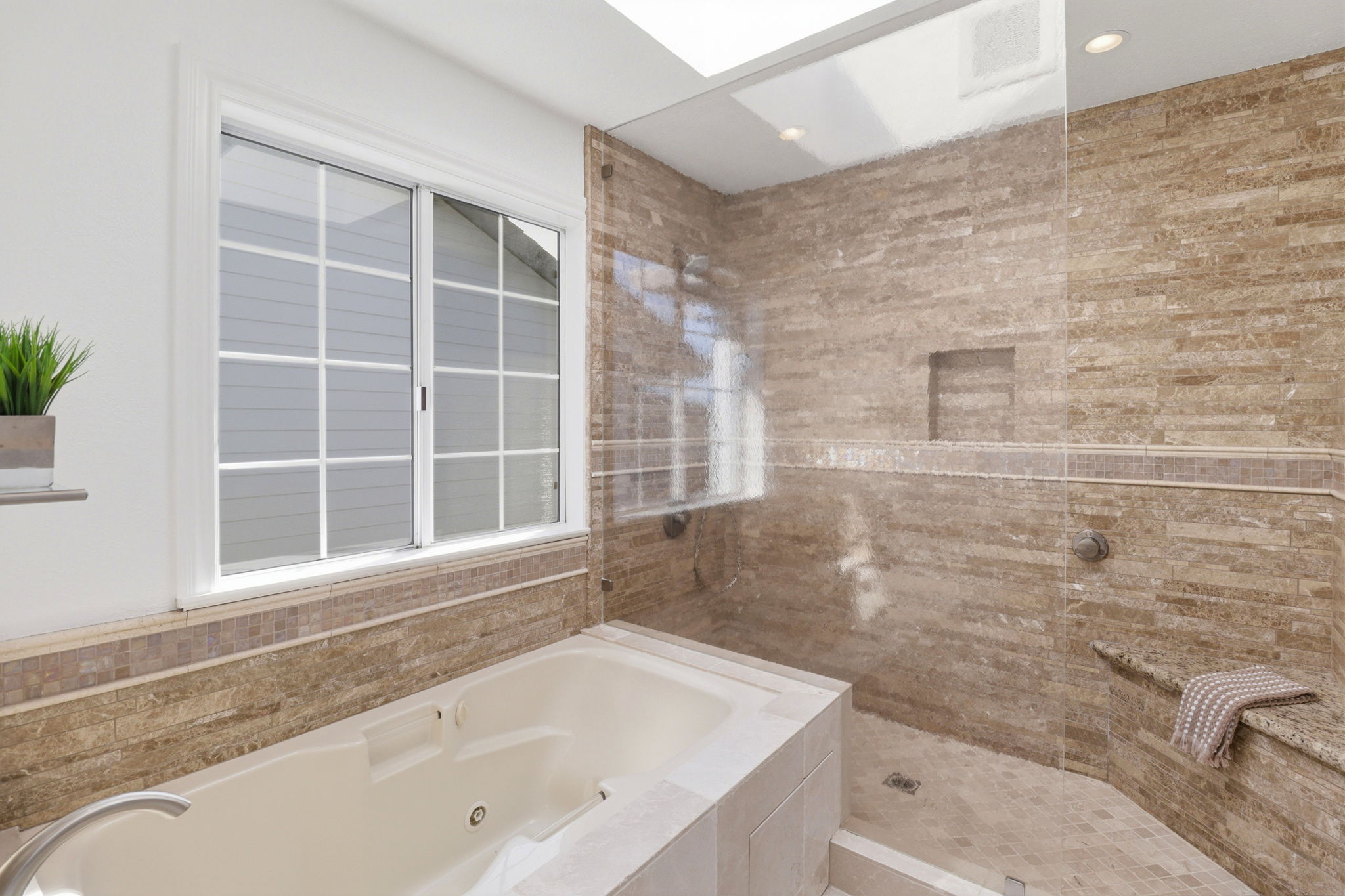  2635 Ponce Avenue, Belmont, Calfornia - 物件實景