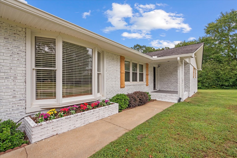 Carrollton, Georgia, 30116, United States, 4 Bedrooms Bedrooms, ,3 BathroomsBathrooms,Residential,For Sale,1981522