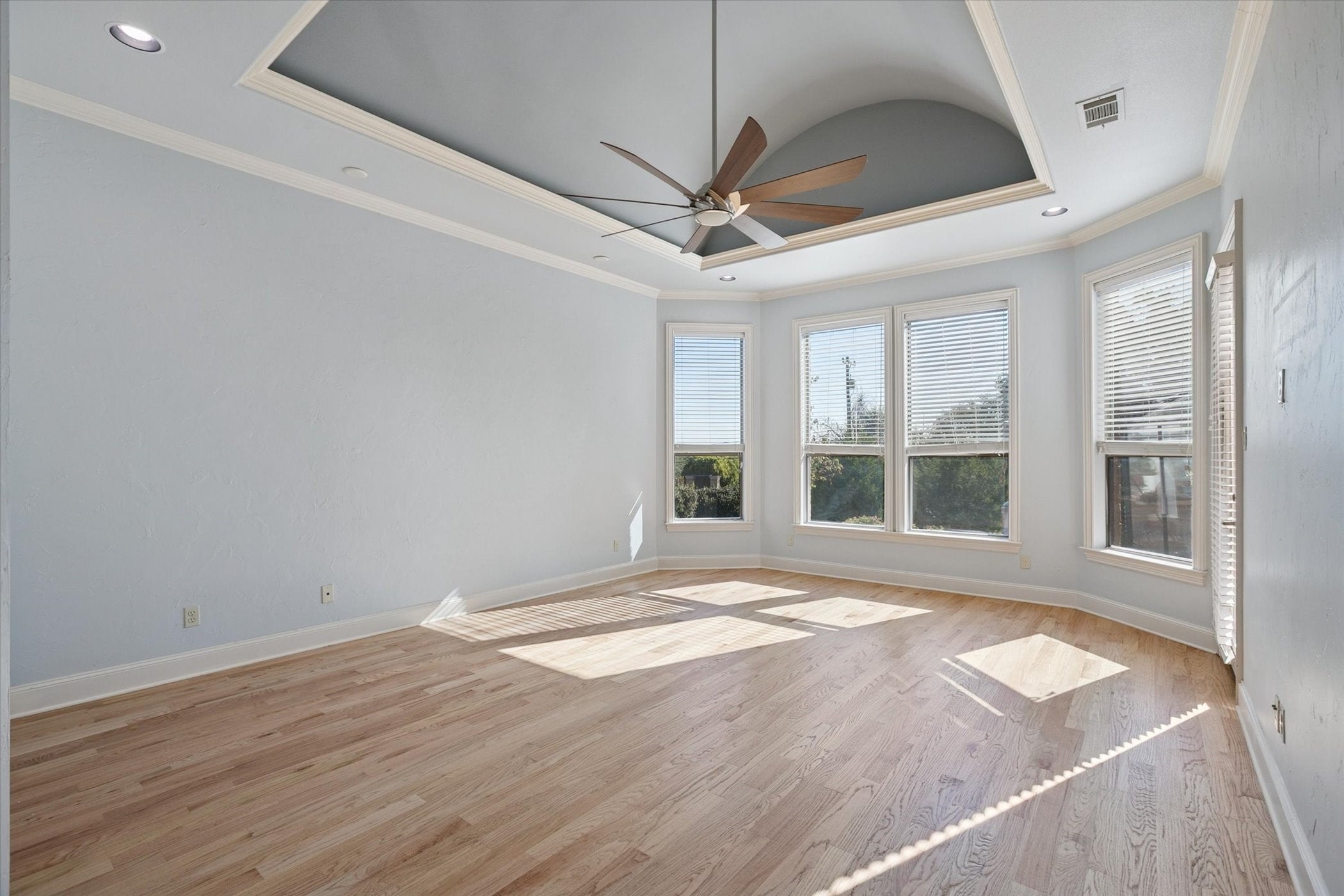 Keller, Texas, 76262, United States, 5 Bedrooms Bedrooms, ,5 BathroomsBathrooms,Residential,For Sale,1975865