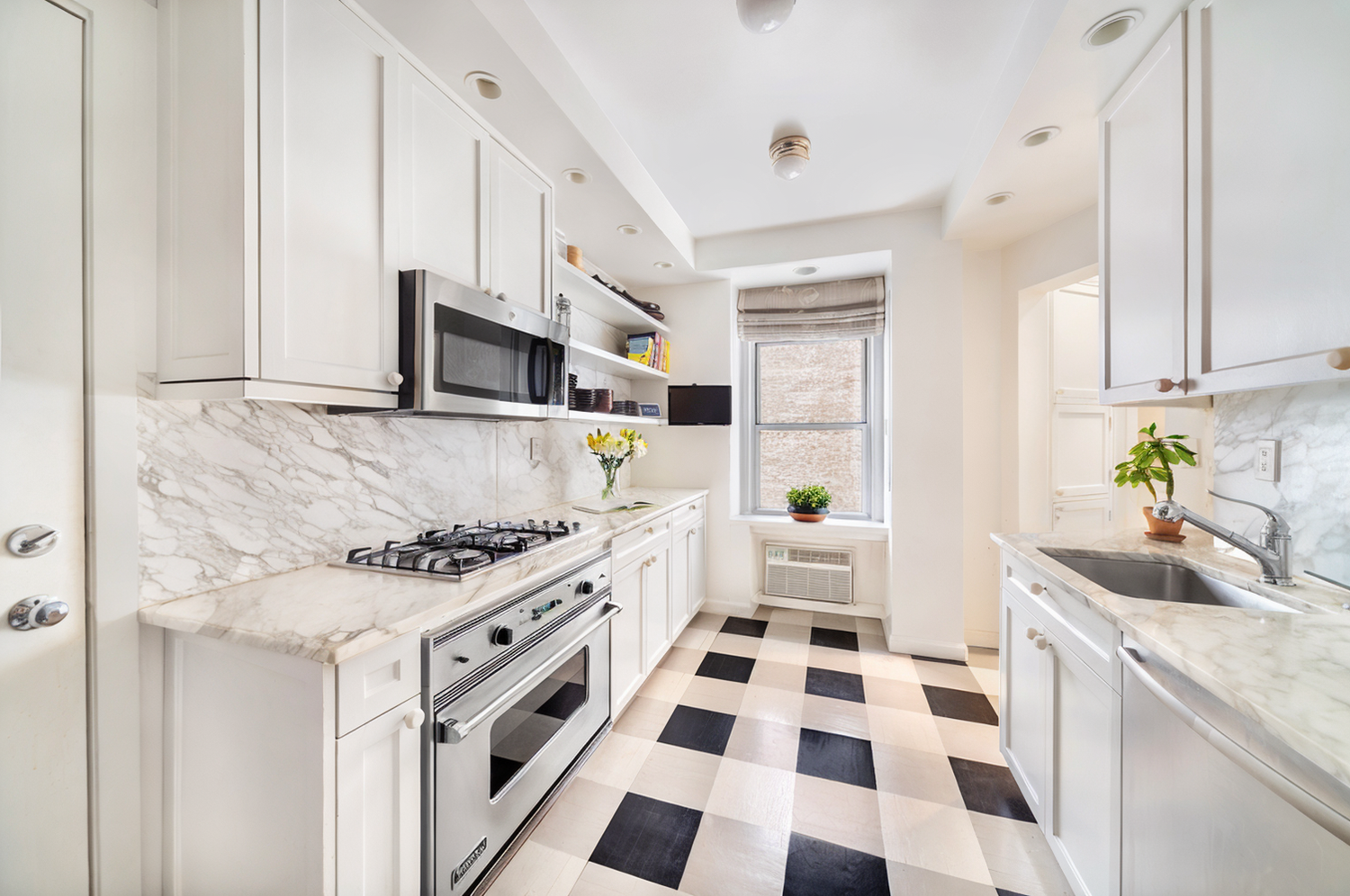 New York City, New York, 10065, United States, 2 Bedrooms Bedrooms, ,3 BathroomsBathrooms,Residential,For Sale,1991799