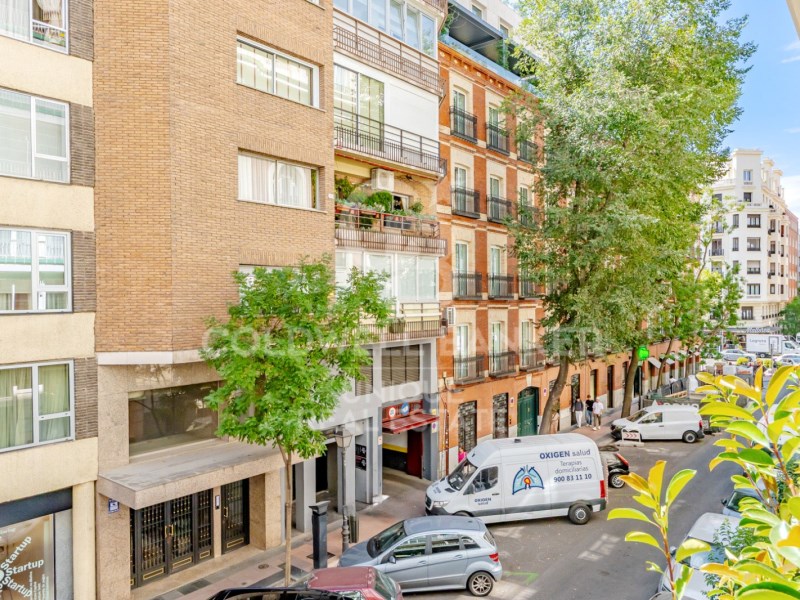 Madrid, Comunidad de Madrid, ES, 4 Bedrooms Bedrooms, ,3 BathroomsBathrooms,Residential,For Sale,1947076