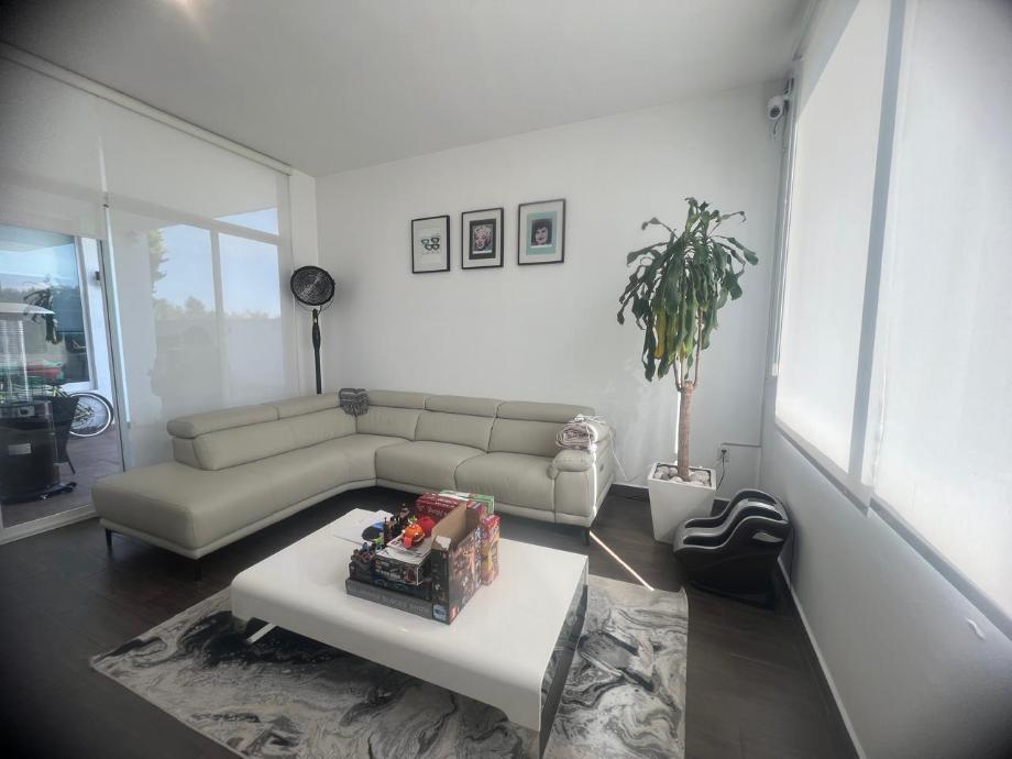 Atizapán de Zaragoza, Estado de méxico, 52938, Mexico, 4 Bedrooms Bedrooms, ,4 BathroomsBathrooms,Residential,For Sale,2002088