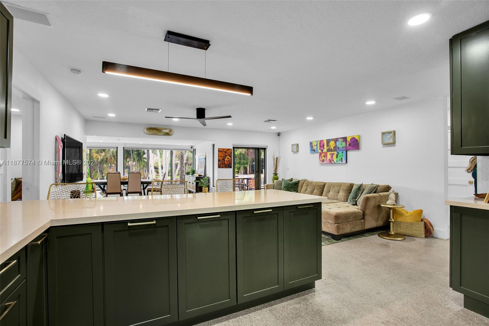 Wilton Manors, Florida, 33334, United States, 3 Bedrooms Bedrooms, ,3 BathroomsBathrooms,Residential,For Sale,1947052