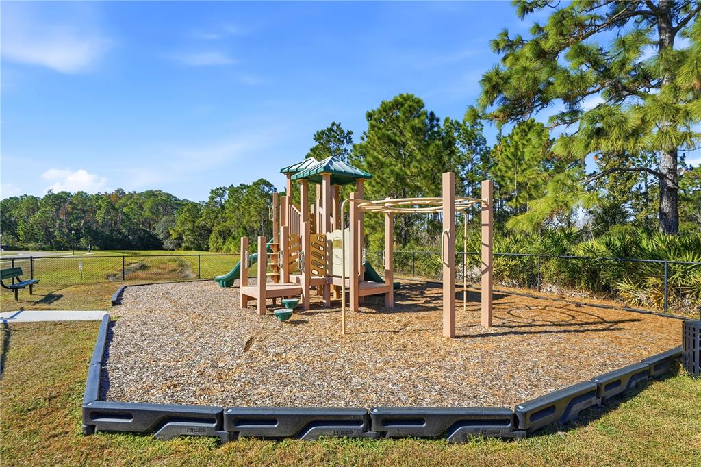 Tampa, Florida, 33647, United States, 3 Bedrooms Bedrooms, ,2 BathroomsBathrooms,Residential,For Sale,2000838