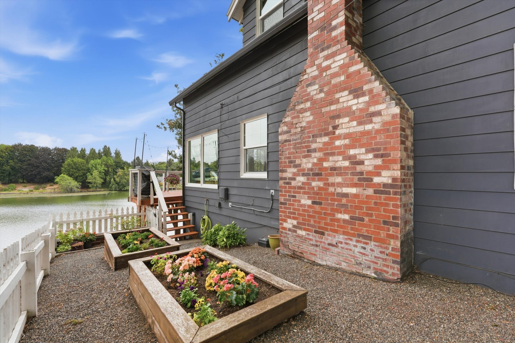  21345 NE INTERLACHEN LN Fairview, OR 97024 - 物件實景