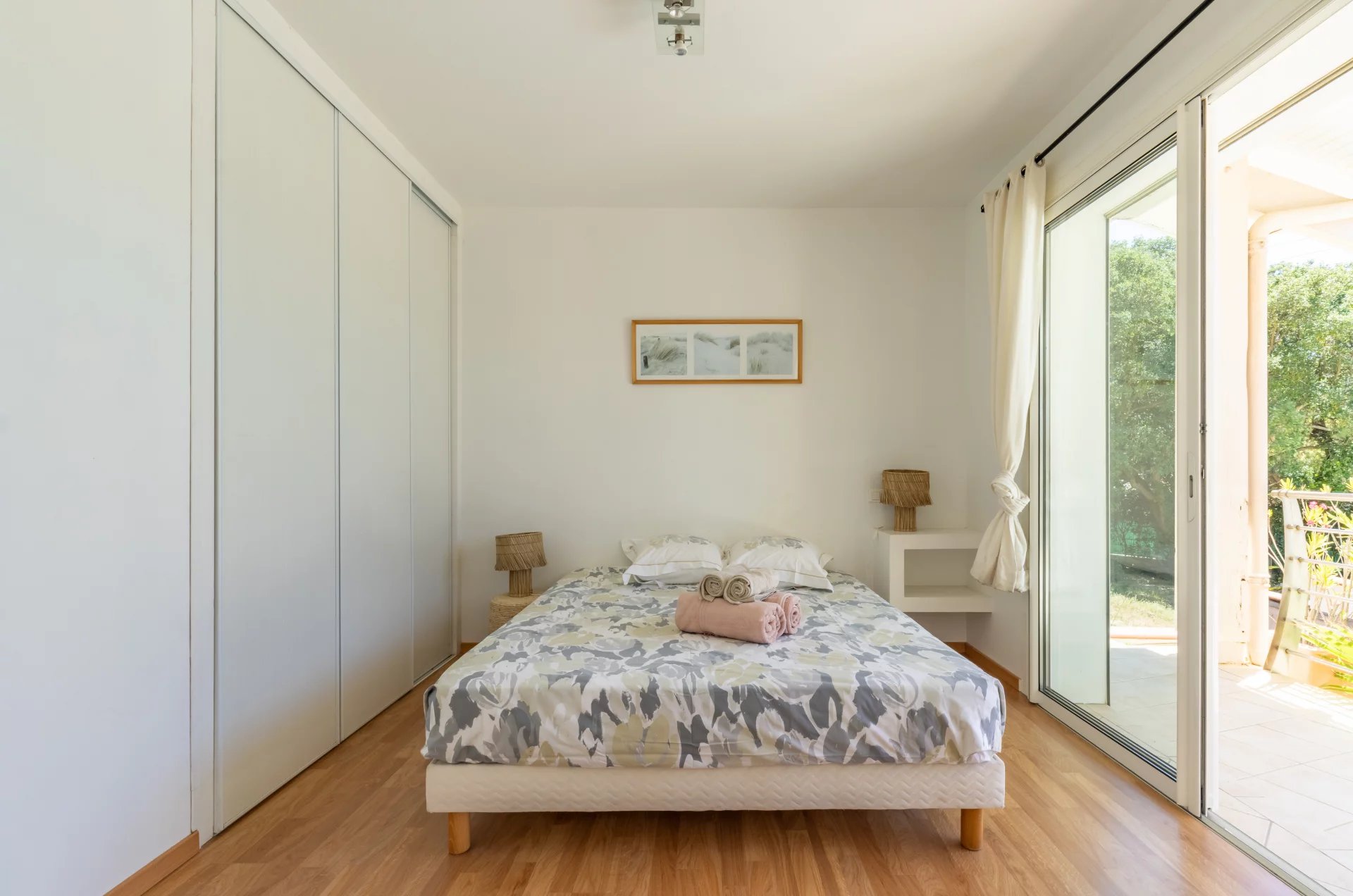 Hossegor, New Aquitaine, 40150, FR, 5 Bedrooms Bedrooms, ,3 BathroomsBathrooms,Residential,For Sale,1997300