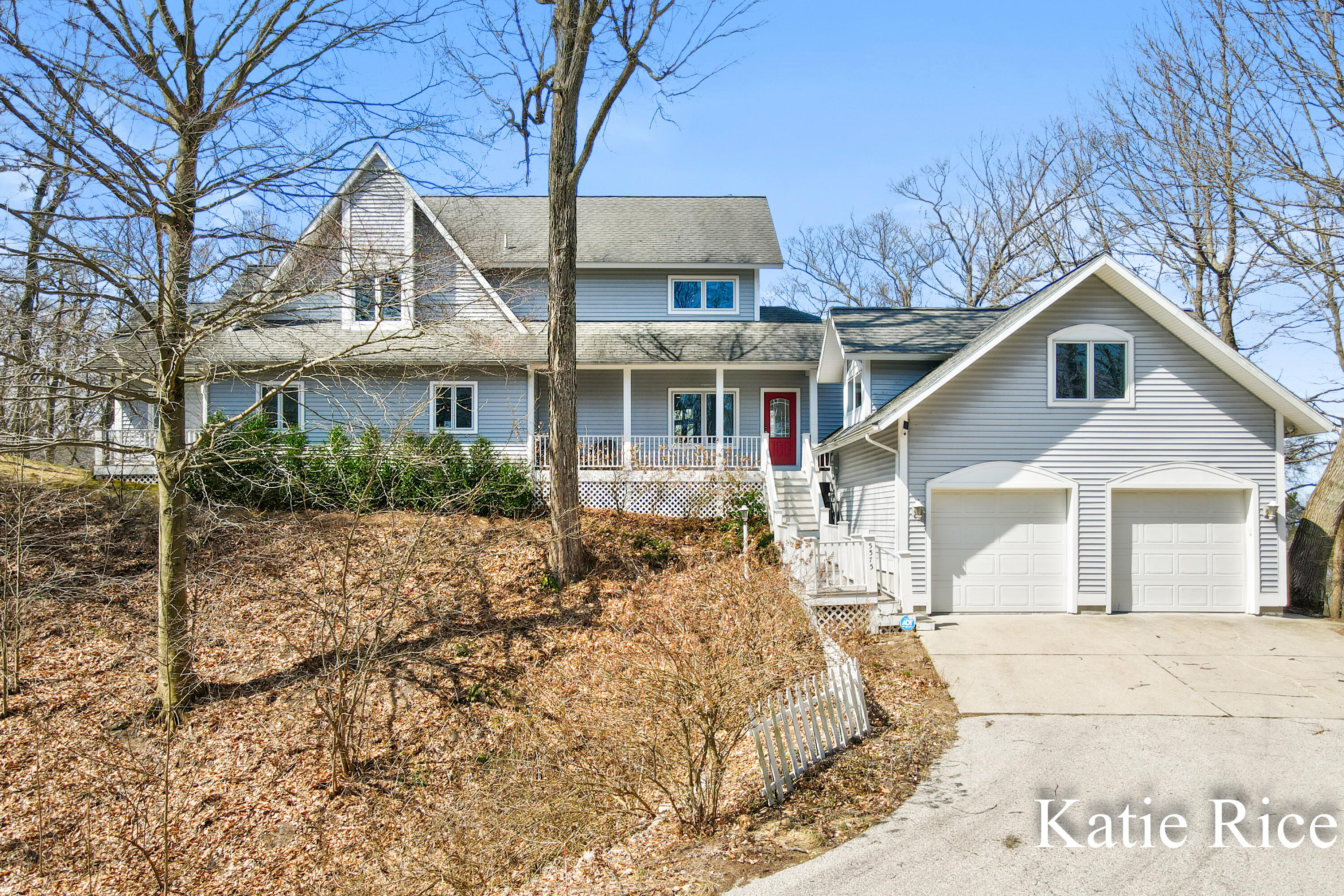 Whitehall, Michigan, 49461, United States, 4 Bedrooms Bedrooms, ,4 BathroomsBathrooms,Residential,For Sale,1779471