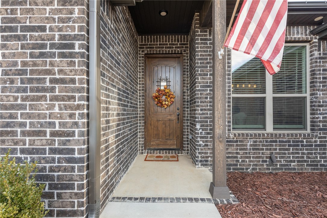 Pea Ridge, Arkansas, 72751, United States, 4 Bedrooms Bedrooms, ,3 BathroomsBathrooms,Residential,For Sale,1995681