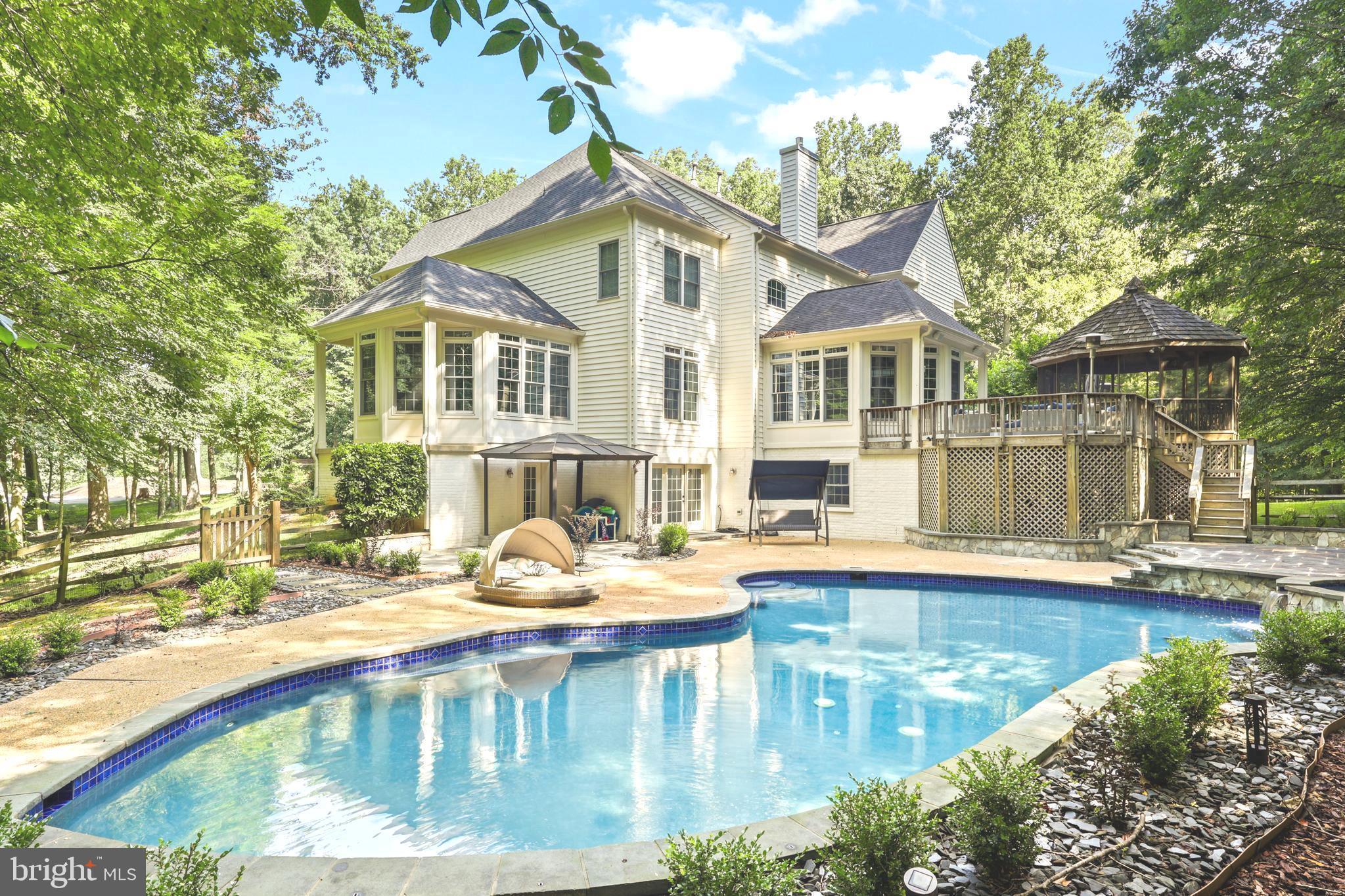 Fairfax Station, Virginia, 22039, United States, 5 Bedrooms Bedrooms, ,6 BathroomsBathrooms,Residential,For Sale,1981380