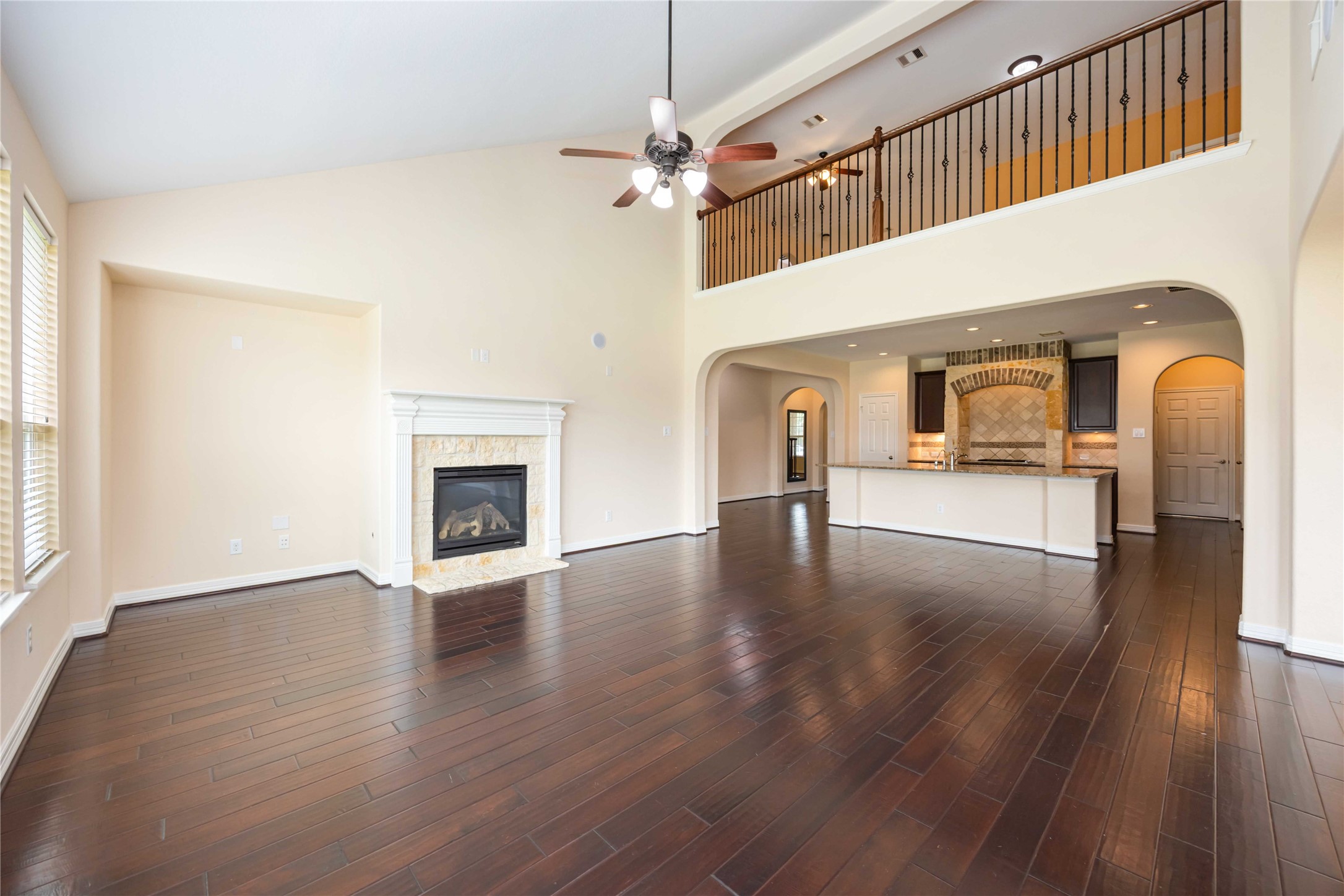 Missouri City, Texas, 77459, United States, 5 Bedrooms Bedrooms, ,4 BathroomsBathrooms,Residential,For Sale,1906951