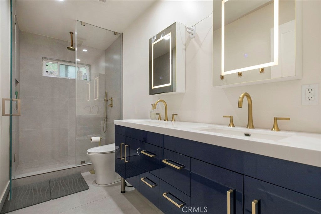 Granada Hills, California, 91344, United States, 4 Bedrooms Bedrooms, ,3 BathroomsBathrooms,Residential,For Sale,1993417