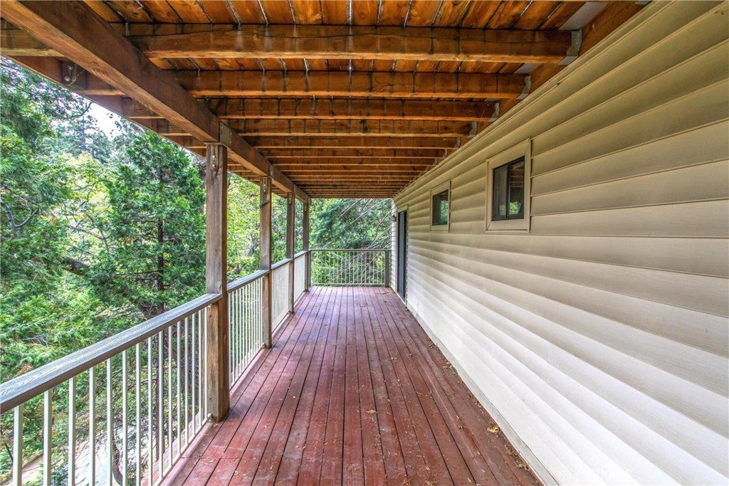 Crestline, California, 92325, United States, 3 Bedrooms Bedrooms, ,4 BathroomsBathrooms,Residential,For Sale,1836283