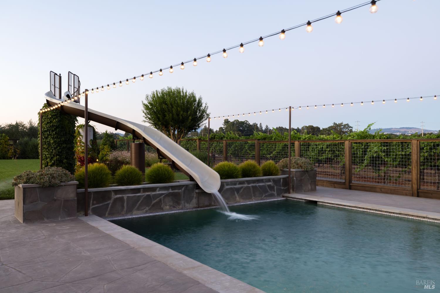 Santa Rosa, California, 95401, United States, 4 Bedrooms Bedrooms, ,4 BathroomsBathrooms,Residential,For Sale,1993093