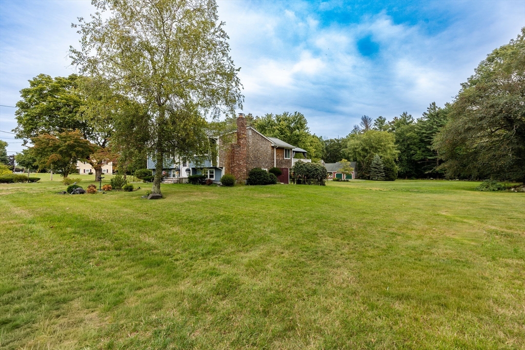 Bridgewater, Massachusetts, 02324, United States, 3 Bedrooms Bedrooms, ,2 BathroomsBathrooms,Residential,For Sale,1943085