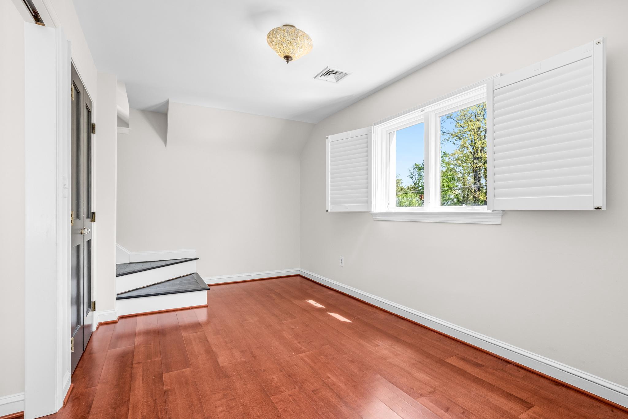  2238 Meridian Street, Falls Church, VA, 22046 - 物件實景