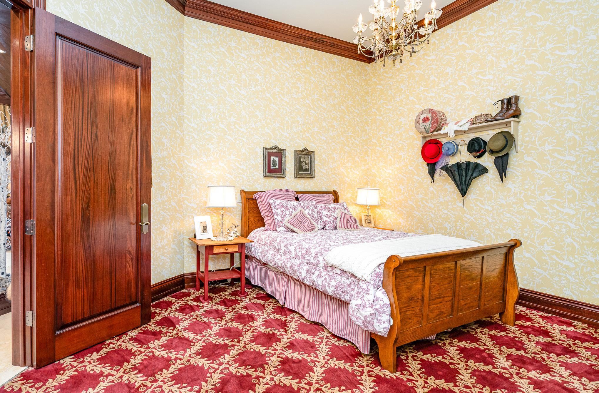 Bay City, Michigan, 48707, United States, 4 Bedrooms Bedrooms, ,5 BathroomsBathrooms,Residential,For Sale,2005481