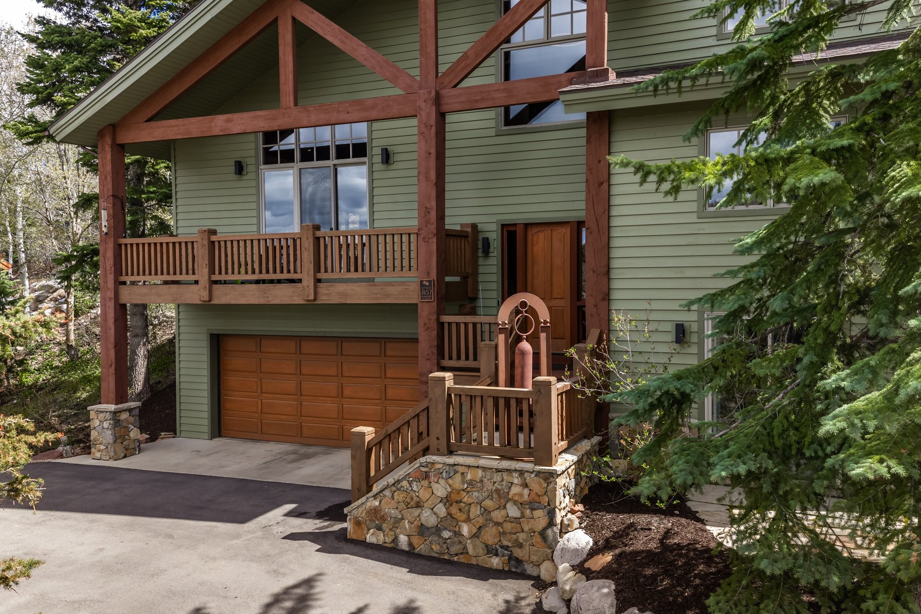  Nature-Inspired Living in the Heart of Park City