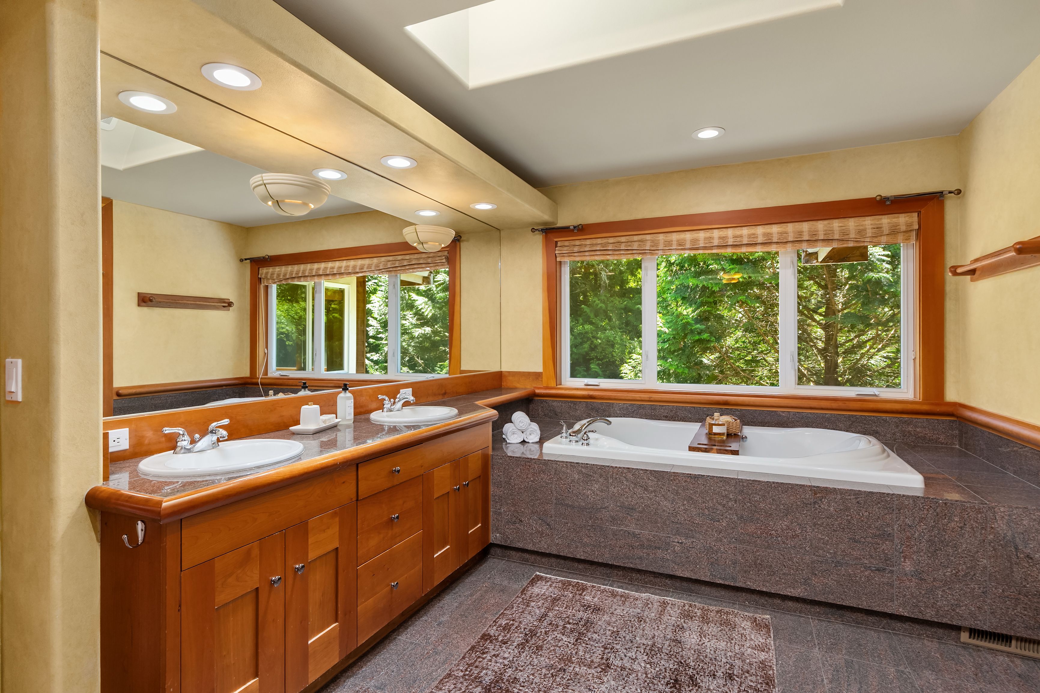  10199 Affirmed Lane Northeast, Bainbridge Island, WA 98110 - 物件實景