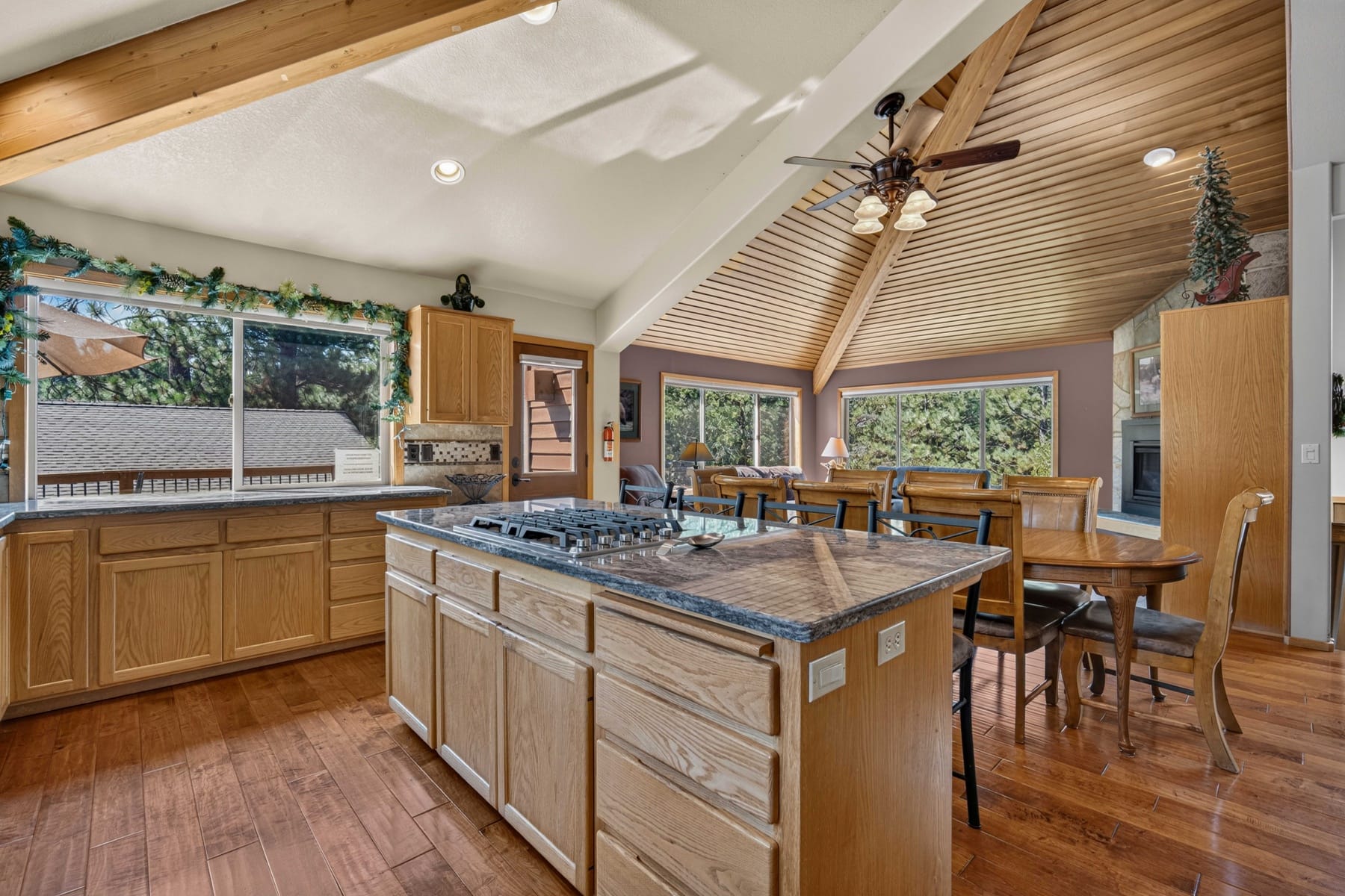  17924 Foursome Lane Sunriver, OR 97707 - 物件實景
