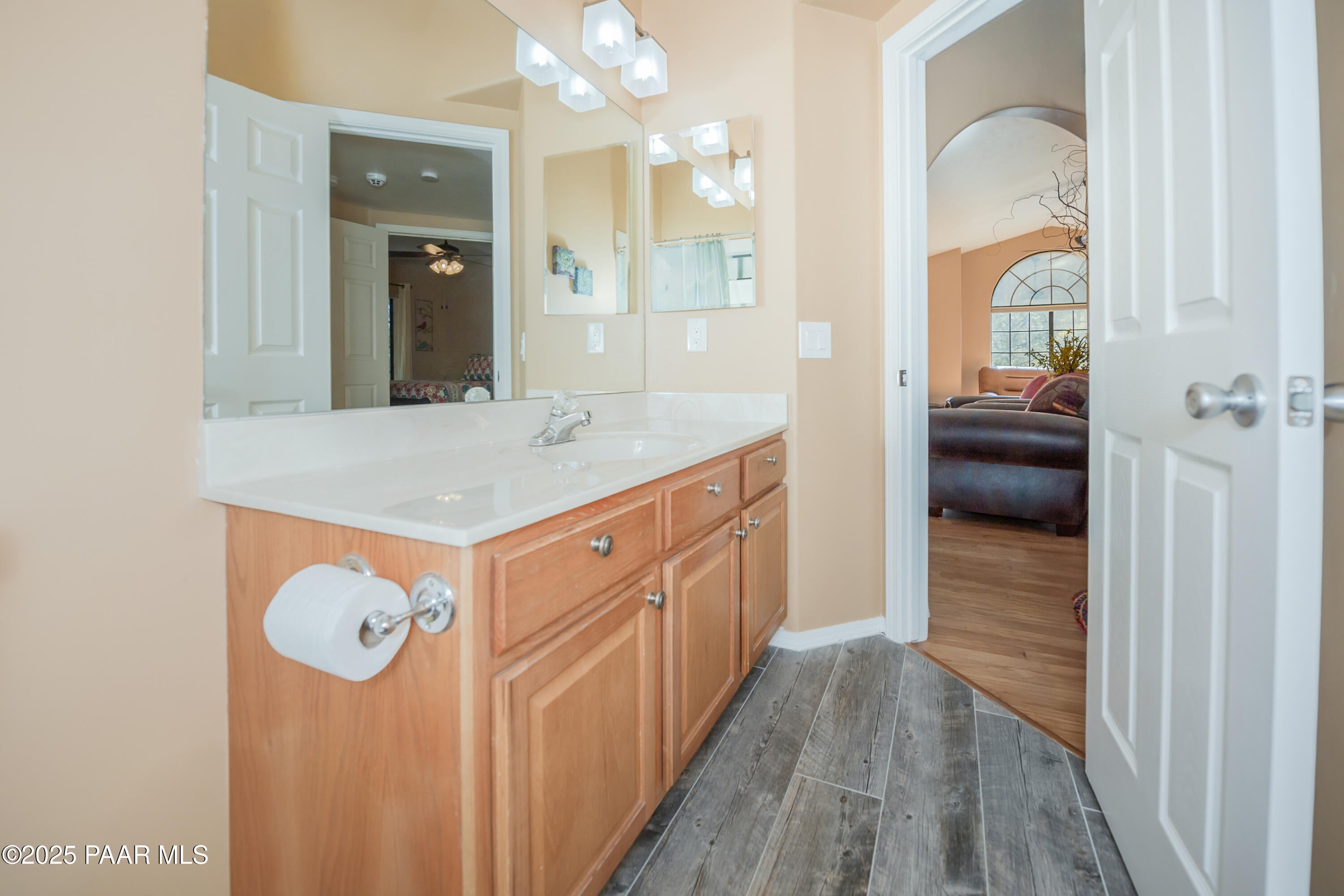 Prescott, Arizona, 86303, United States, 3 Bedrooms Bedrooms, ,3 BathroomsBathrooms,Residential,For Sale,1992908