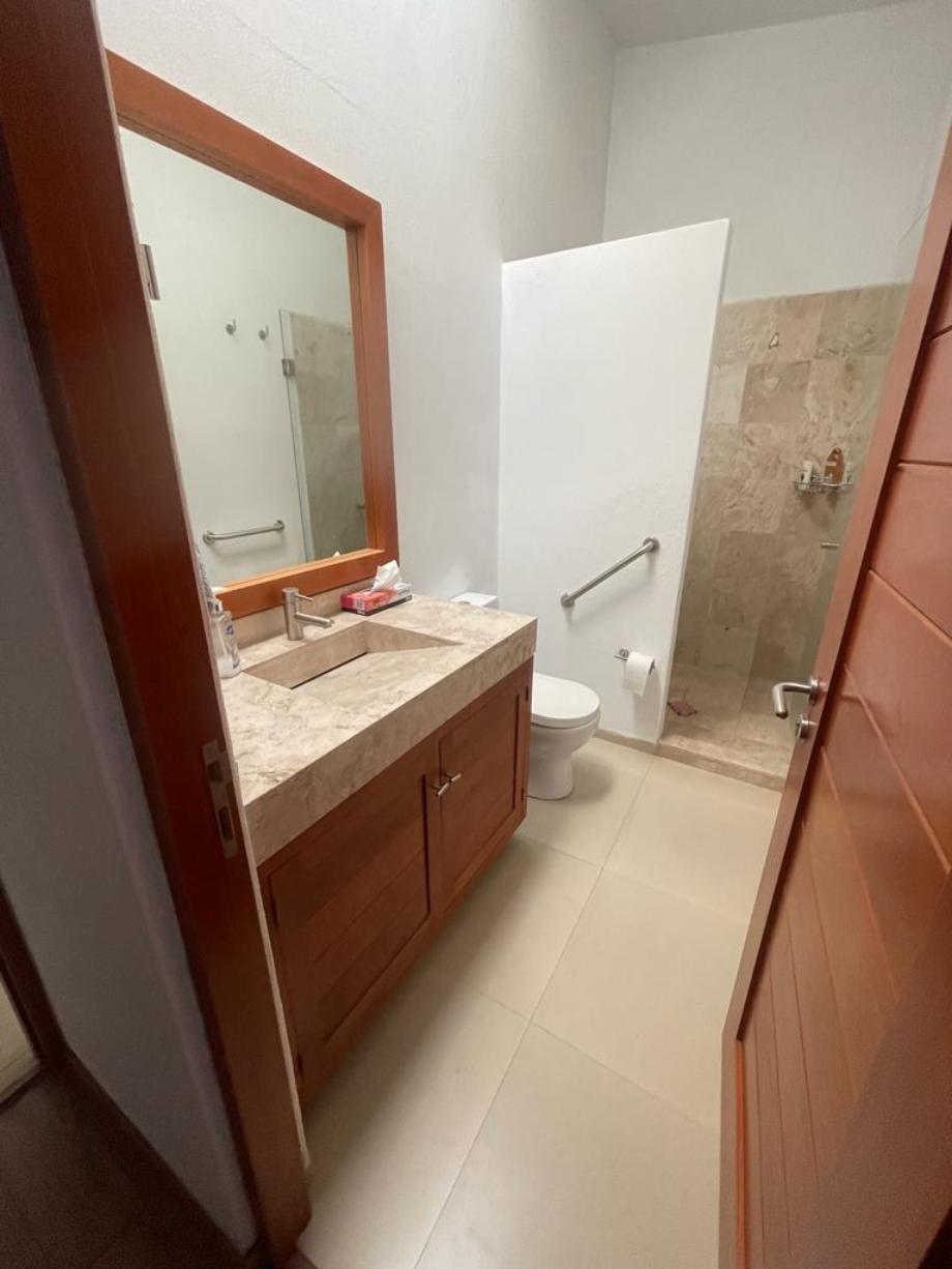 Blvd. Centro Sur, Querétaro, Querétaro, 76090, Mexico, 3 Bedrooms Bedrooms, ,3 BathroomsBathrooms,Residential,For Sale,Blvd. Centro Sur,1627146