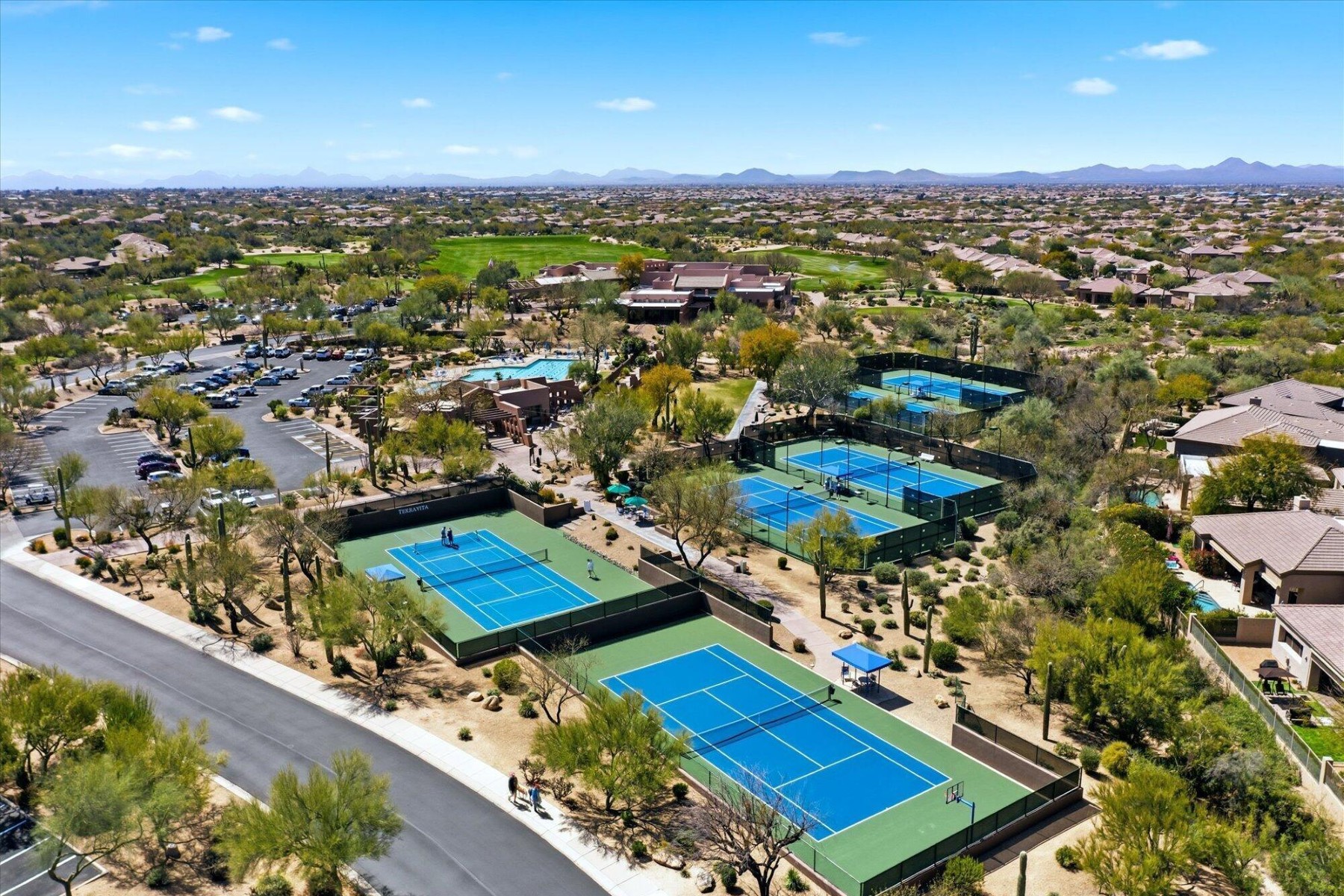  7156 E Thirsty Cactus Lane ¦ Scottsdale, AZ - 物件實景