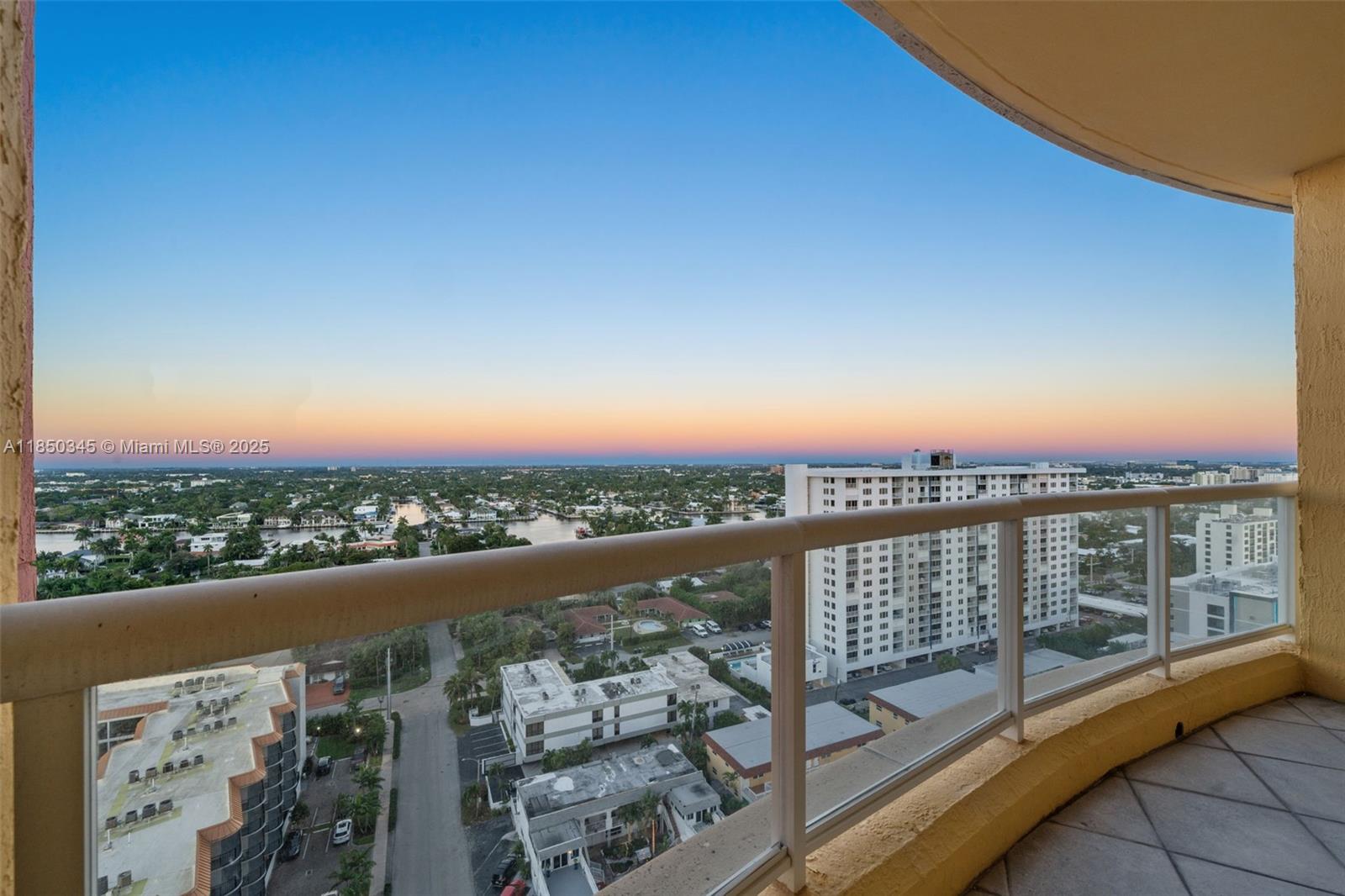 Fort Lauderdale, Florida, 33305, United States, 2 Bedrooms Bedrooms, ,3 BathroomsBathrooms,Residential,For Sale,1907787