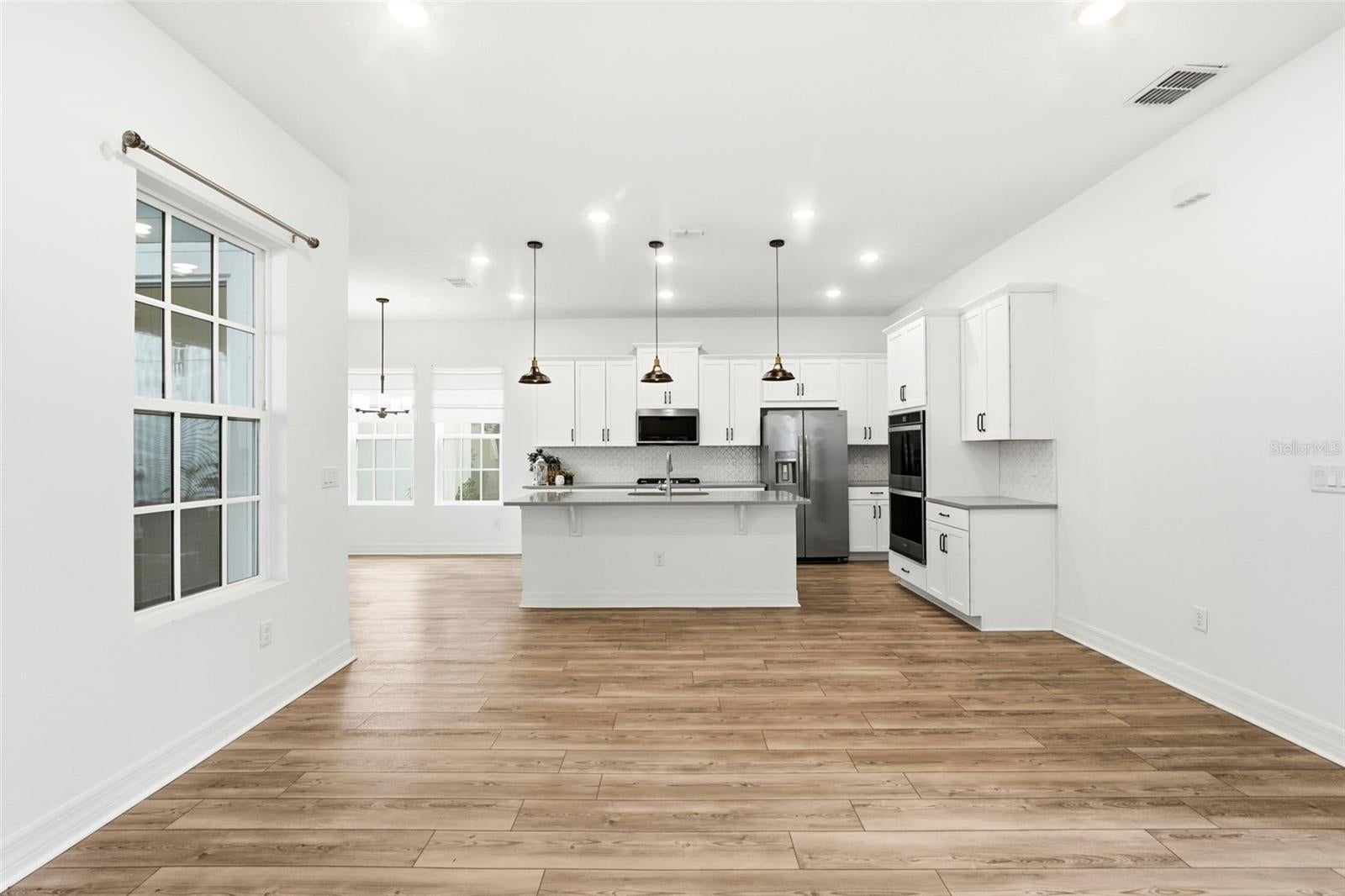 CELEBRATION, Florida, 34747, United States, 4 Bedrooms Bedrooms, ,3 BathroomsBathrooms,Residential,For Sale,1975920