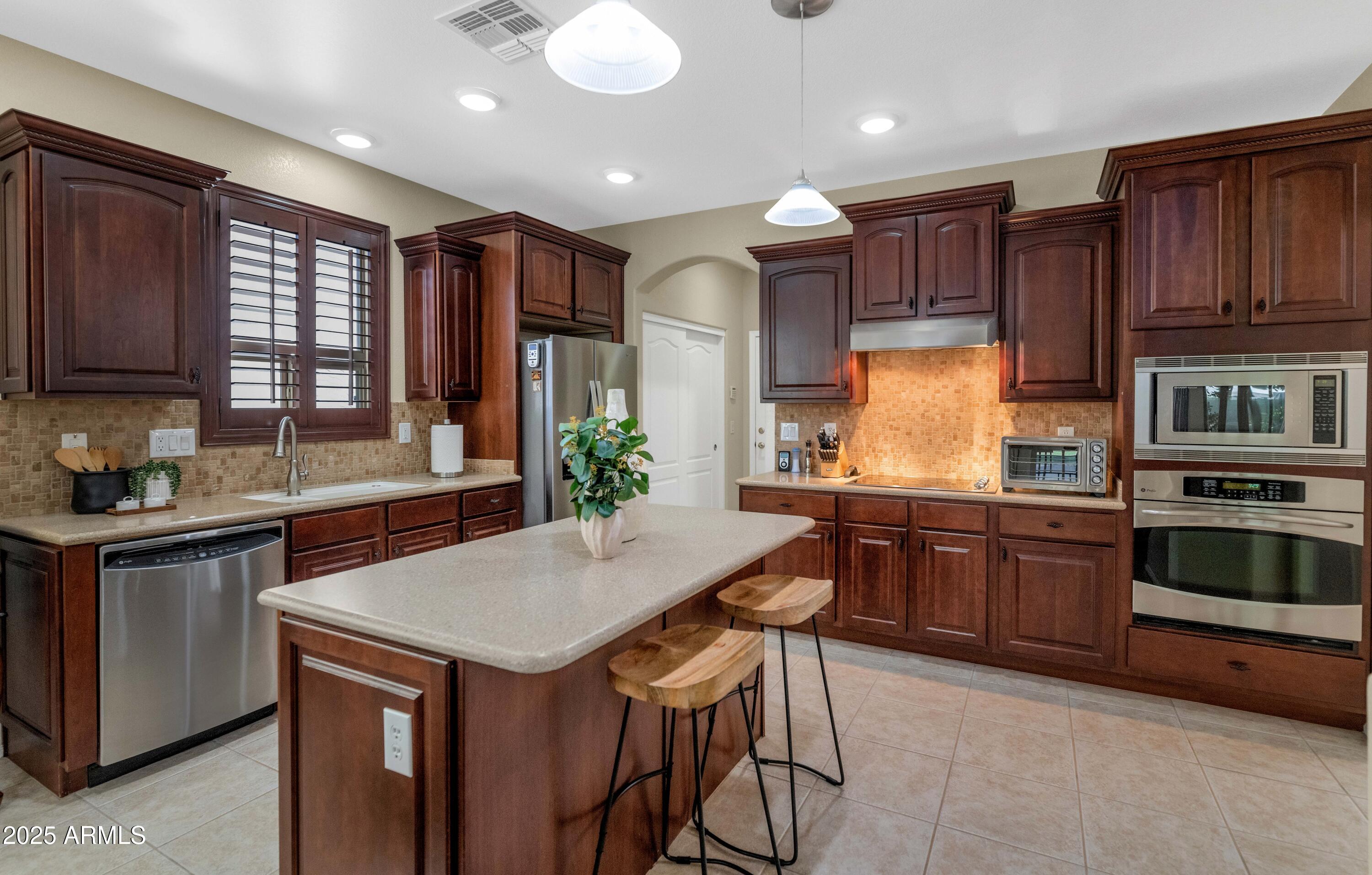 Peoria, Arizona, 85382, United States, 4 Bedrooms Bedrooms, ,Residential,For Sale,1962874