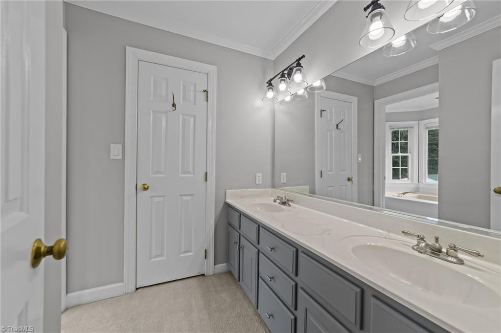 Greensboro, North Carolina, 27410, United States, 4 Bedrooms Bedrooms, ,3 BathroomsBathrooms,Residential,For Sale,1865438